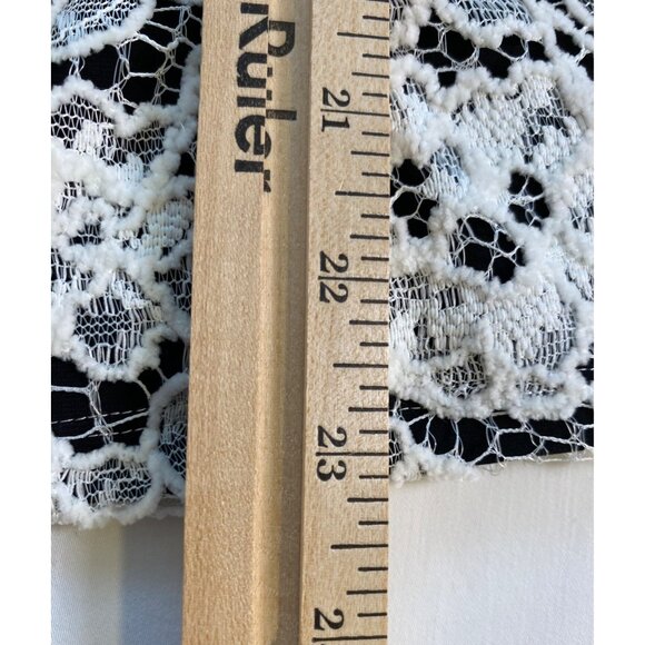 White House Black Market Blouse Women's Size 12 Top Ivory Black Lace Feminine - Picture 6 of 16